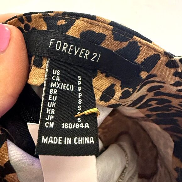 Forever 21 strappy cheetah print body con mini dress - Picture 7 of 7